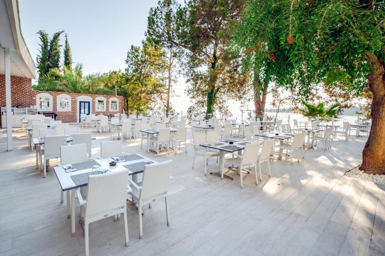 Utopia Beach Club Окурджалар Екстериор снимка