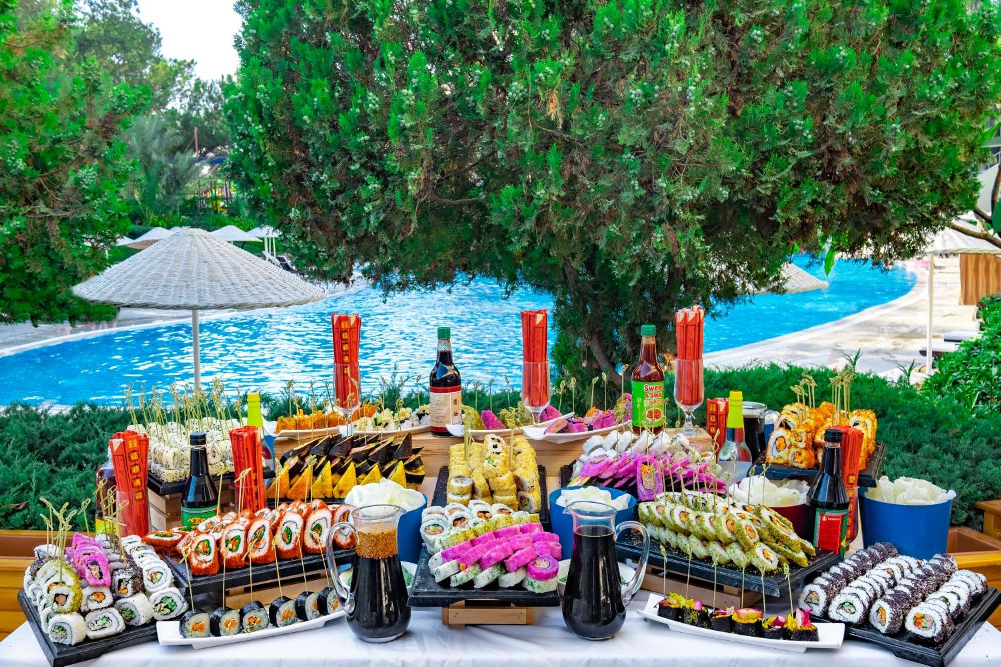 Utopia Beach Club Окурджалар Екстериор снимка